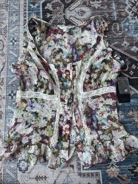 Guess Floral Lace-Trim Ruffled Tank Top